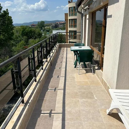 Apartment съни хаус 4 апартменти